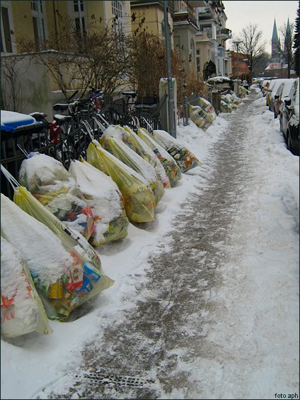 Gelbe Sackparade