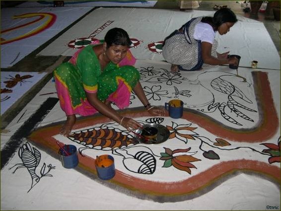 Philomina Tirkey and Dulari Ekka Painting on Cloth